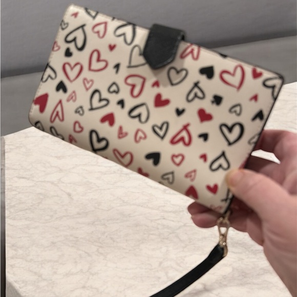 kate spade Handbags - Kate Spade New York Scribble Hearts wallet or wristlet.